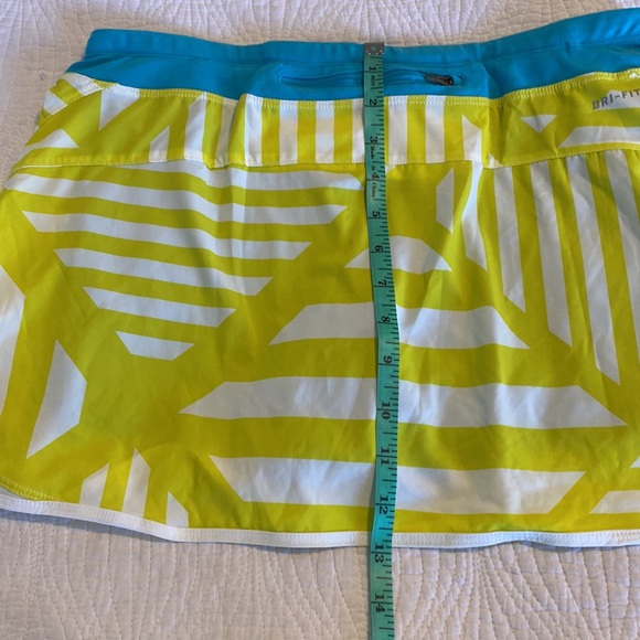 Nike DriFit Tennis Skirt EUC - Picture 4 of 6